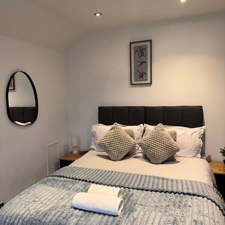 Cosy Countryside Stay- Waters Upton, Τέλφορντ Εξωτερικό φωτογραφία